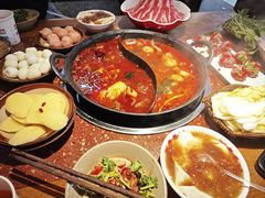 -赵美丽·重庆社区火锅·直营店(火车东站·中豪国际店)