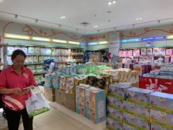 -孩子王(静安大融城店)
