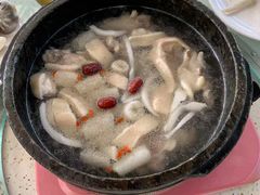 -墨脱石锅椰子鸡•海鲜糟粕醋(榆亚路店)