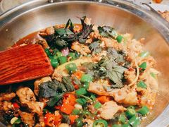 -江渔儿酸菜鱼(万科东荟城店)
