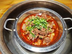 -大众跷脚牛肉馆·非遗传承单位(峨眉山店)