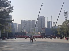 -英雄广场