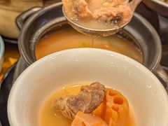 -莲餐厅·湖北菜·潜江小龙虾店(愚园路店)