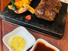 -Erman岩烧牛排(虹桥南丰城店)