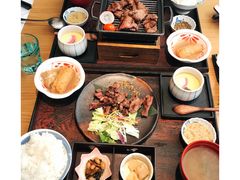 岩烧雪花牛肉定食-味太助·银饭食堂(中华城店)