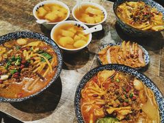 -粉家柳州螺蛳粉(杨宅路店)
