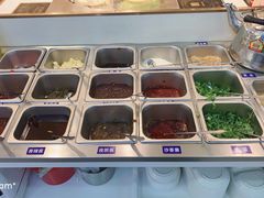 -百品聚旋转火锅(号外店)