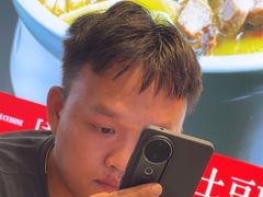 -川流不息·地道川菜·小龙虾(松东路店)