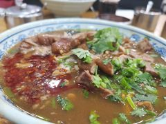 卤煮火烧-门框胡同百年卤煮(新街口店)