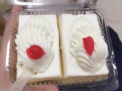 -红宝石·鲜奶小方·海派西点房(金杨店)