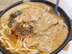 -曹宝林砂锅麻辣烫(星光路店)