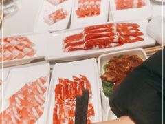 -海底捞火锅鲜切牛肉主题店(长寿路店)