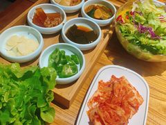 -小花花炭火烤肉·十五年延吉风味(左家庄店)