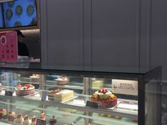 面包甜点陈列柜-BreadTalk面包新语·烘焙蛋糕(海岸城店)