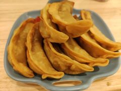 -老新隆牛肉锅贴(新街口店)