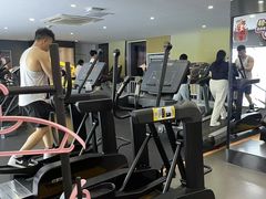 -超鹿运动健身(紫阳商贸中心店)
