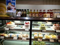 -皇冠幸福里动物奶油生日蛋糕(中山大道二中店)