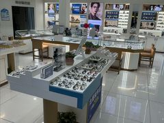 -卫视眼镜视光中心(黄江店)