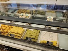 面包甜点陈列柜-吴酥生宫廷酥饼(南门口店)