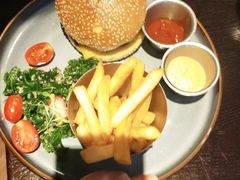 四重芝士牛肉汉堡-bluefrog蓝蛙(恒隆广场店)