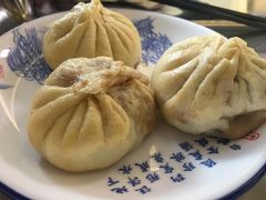 猪肉灌汤包-草包包子铺1937(普利街店)