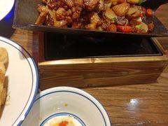 -滴水·湘逢(南汇大学城生活广场店)