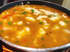 -有红鸡毛店·川菜(建设路店)