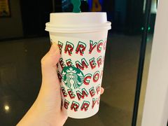 浓郁咖啡拿铁-星巴克(洛阳中州万达广场店)