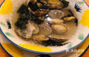 Clam and Seaweed Soup