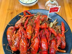 -老鄞江清水龙虾•赵赵家(江北店)