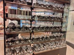 -Laderach 莱德拉(上海环贸iapm店)