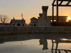 -泉城欧乐堡戏水湾艺术养生温泉