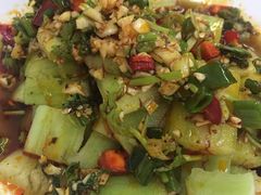 -YI PIN JU 一品居中餐厅 中国超市