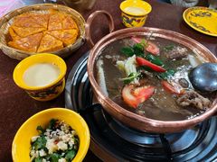 -银同牦牛肉火锅