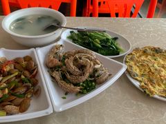 -红月湾海鲜饭店•沙滩海景(双月湾店)
