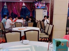 -万山楼海鲜酒家·二十三年老字号