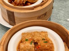 -景月阁空中食府(希尔顿酒店)