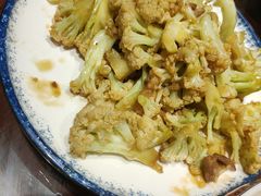 -东来菜馆•手抓海鲜家常菜•海鲜锅贴(鸽子窝店)