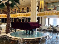 -碧中海汤泉汗蒸酒店