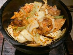 -穹六人间 people 6(岳阳路店)
