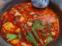 -黔二妞地摊火锅(龙华清湖店)