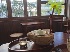靠窗位-椰椰大吉(海城店)