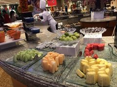 -咖啡苑自助餐厅·中国大饭店