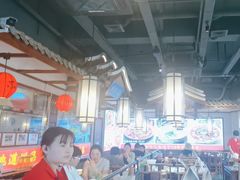 -川流不息·地道川菜·小龙虾(新松江路店)