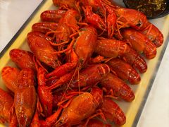 -肥肥虾庄·金牌油焖大虾(首义路店)