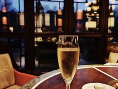 -杭州西子湖四季酒店·金沙厅