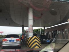 -中国石化江苏高速石油郭村服务区加油站