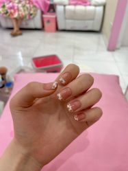 -安娜美甲美睫沙龙