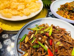 -云之南(八里庄店)