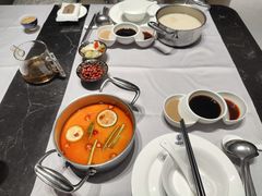 -红鼎豆捞·非遗鲍皇汤火锅(宝丰路店)